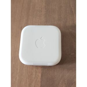 Apple Earbuds White Wired 3.5MM Jack Authentic‎